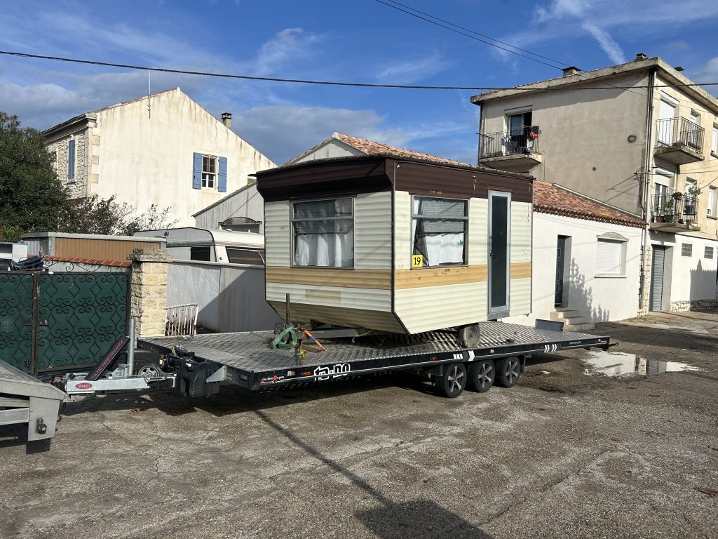 transport mobile home